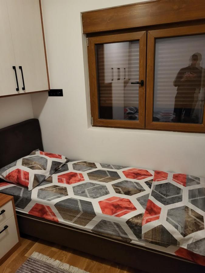 Lux Apartmani Bajova Cetinje Eksteriør bilde